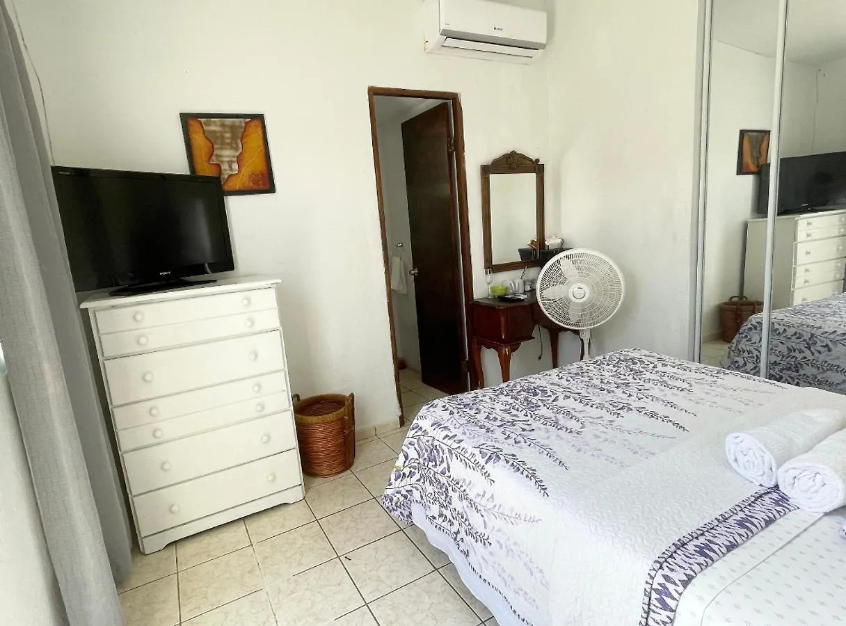 Los Angeles Guest Apartment And Guest Room At 7 Minutes From Airport San Juan